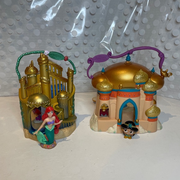 Disney Animators' Collection Littles 🧞‍♂️Jasmine’s and 🧜‍♀️Ariel’s Palaces - Picture 1 of 14
